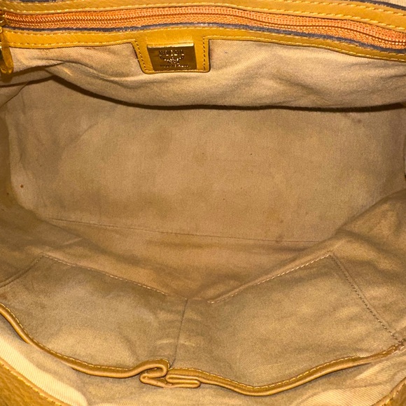 MCM VISETOS VINTAGE SHOULDER BAG COGNAC MEDIUM - Picture 12 of 15